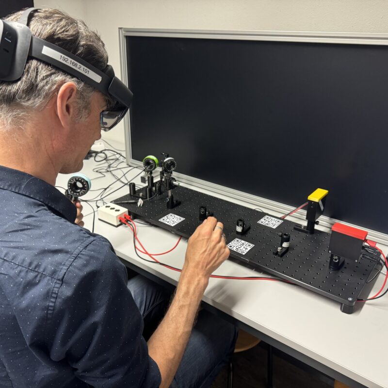 Extending Reality:      VR/AR in der Wissenschaftskommunikation