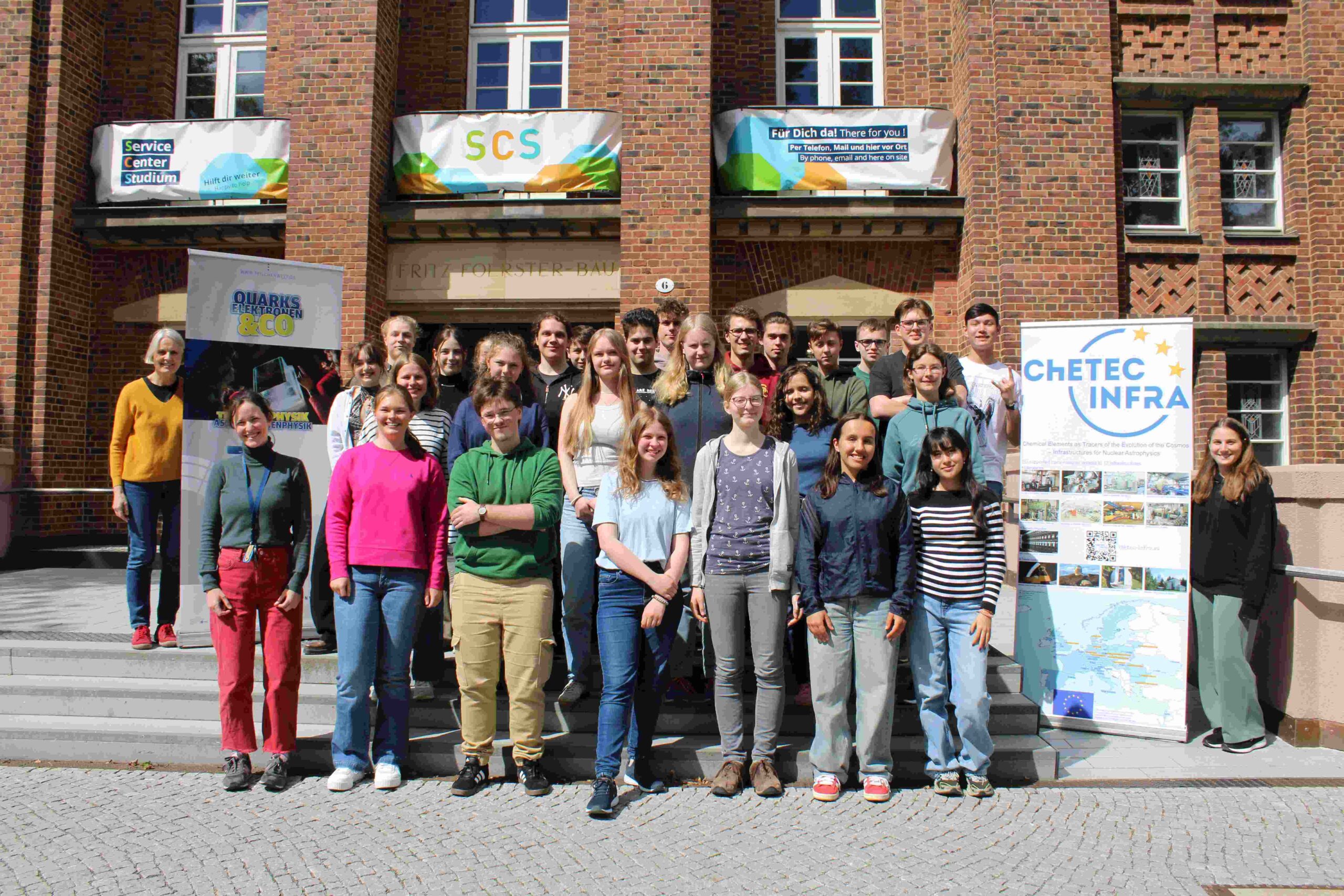 MINT-EC Camp zur nuklearen Astrophysik