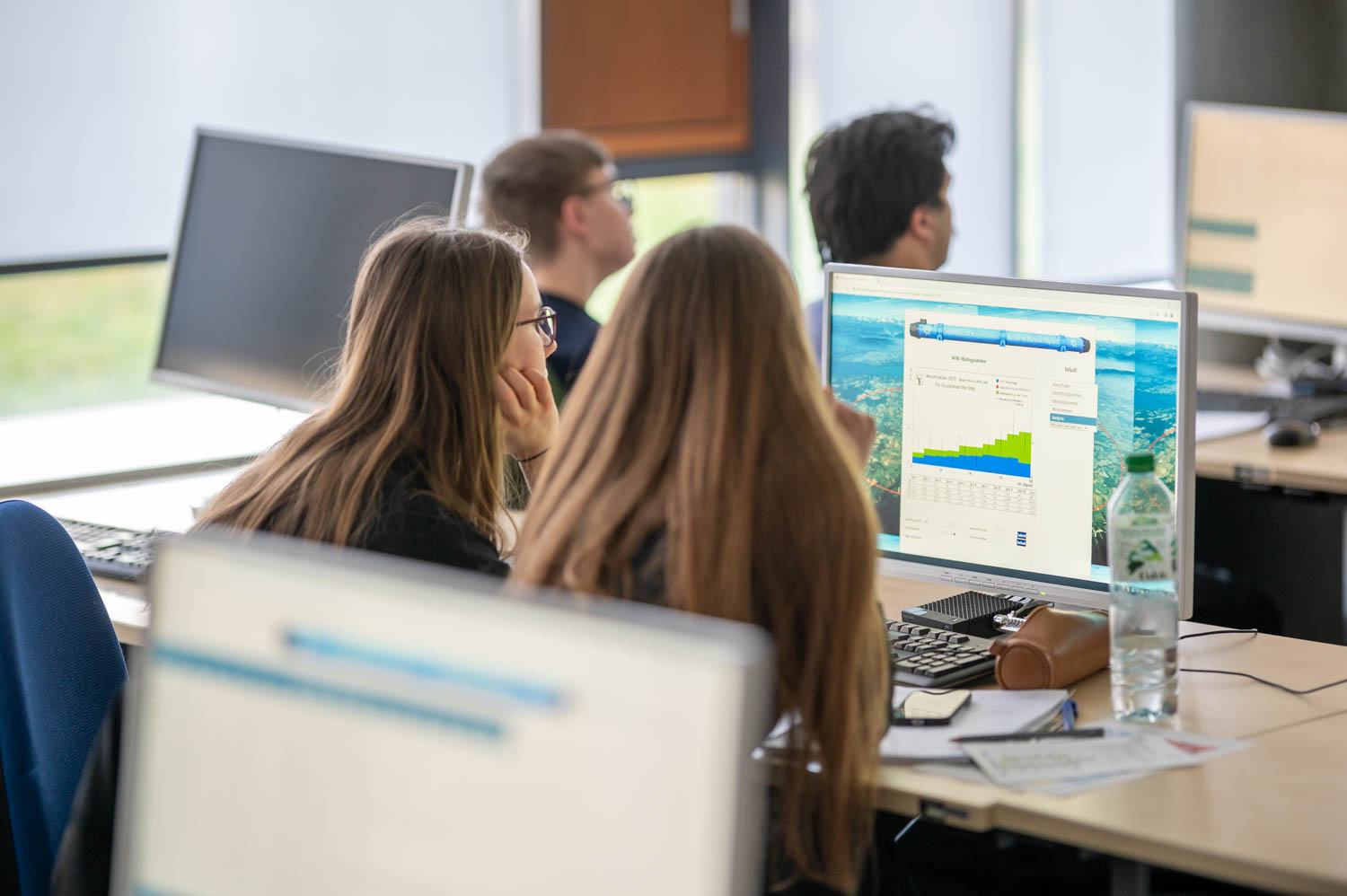 International Masterclasses 2026 –  Teilchenphysik für Jugendliche
